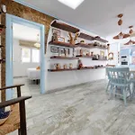 L Azdora La Concha Luxury House-shared Pool Dom wakacyjny Playa Honda (Lanzarote)