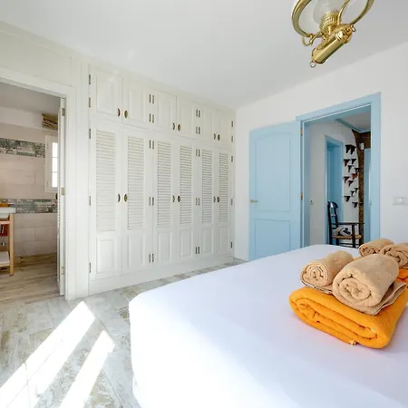 別荘 L Azdora La Concha Luxury House-shared Pool *