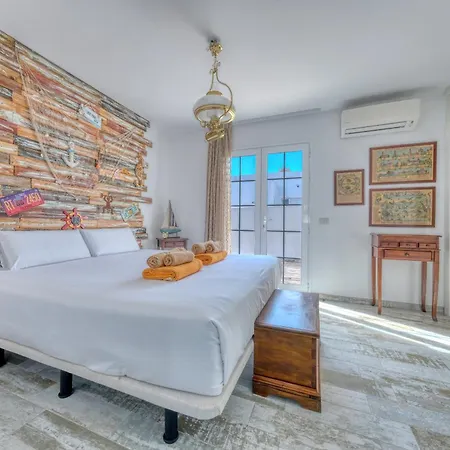 Tatil Evi L Azdora La Concha Luxury House-shared Pool