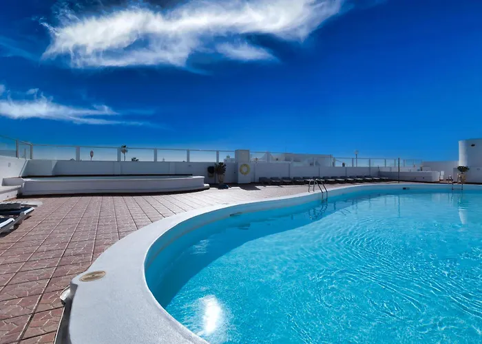 L Azdora La Concha Luxury House-shared Pool Casa vacanze *